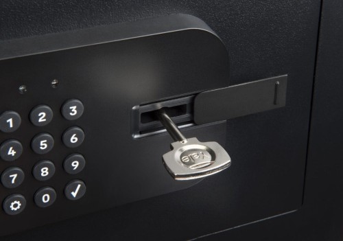 Smart Safe Yale