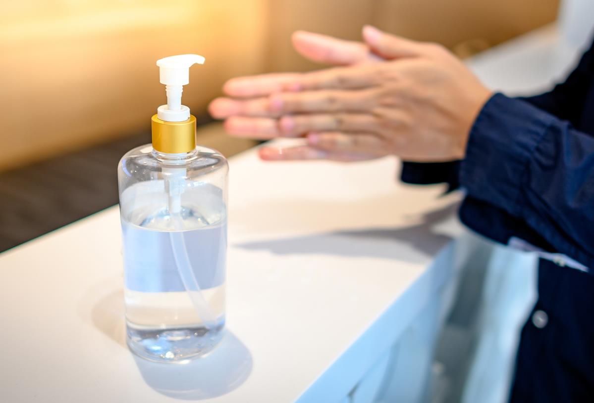 Jak wybrać najlepszy płyn do dezynfekcji i odkażania? Zobacz porady od profesjonalistów