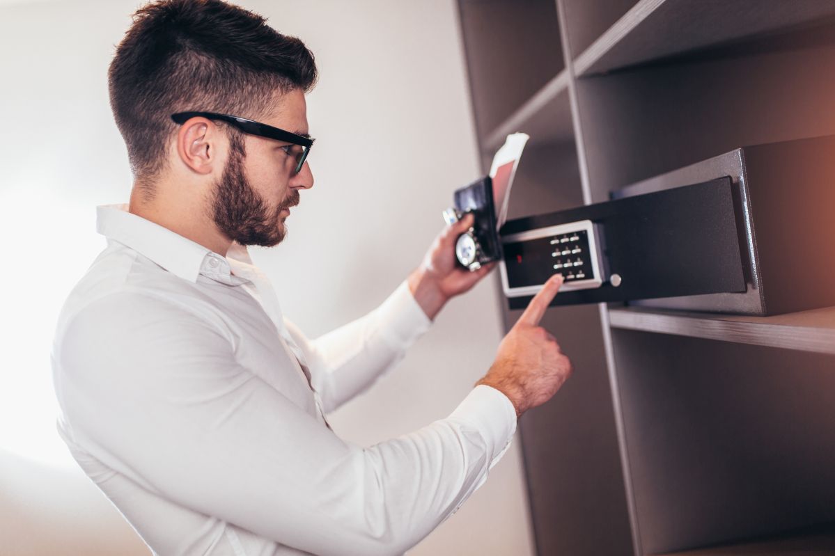 Planujesz podróż? Zabezpiecz się przed kradzieżą!