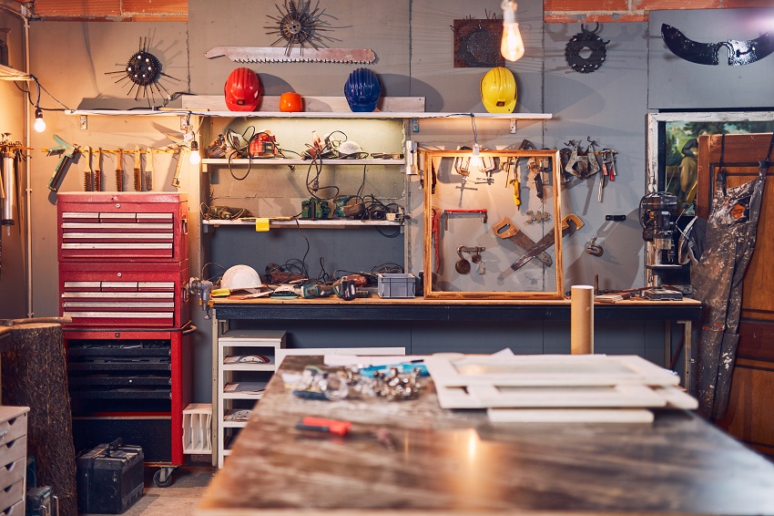 Stół warsztatowy – jakie powinien mieć cechy?